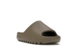 Yeezy Slide Earth Brown