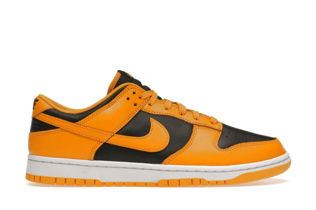 sb dunk goldenrod