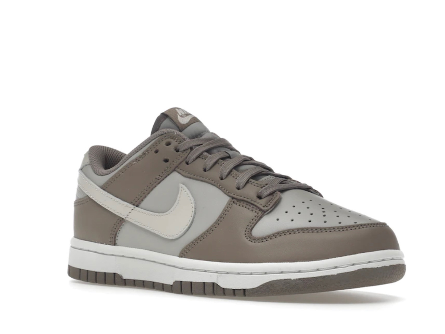 Dunk Low Bone Beige – Universe Kickz