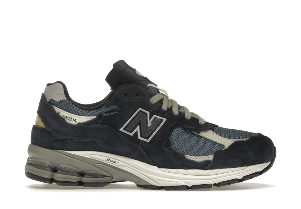 new balance 2002r protection pack retail